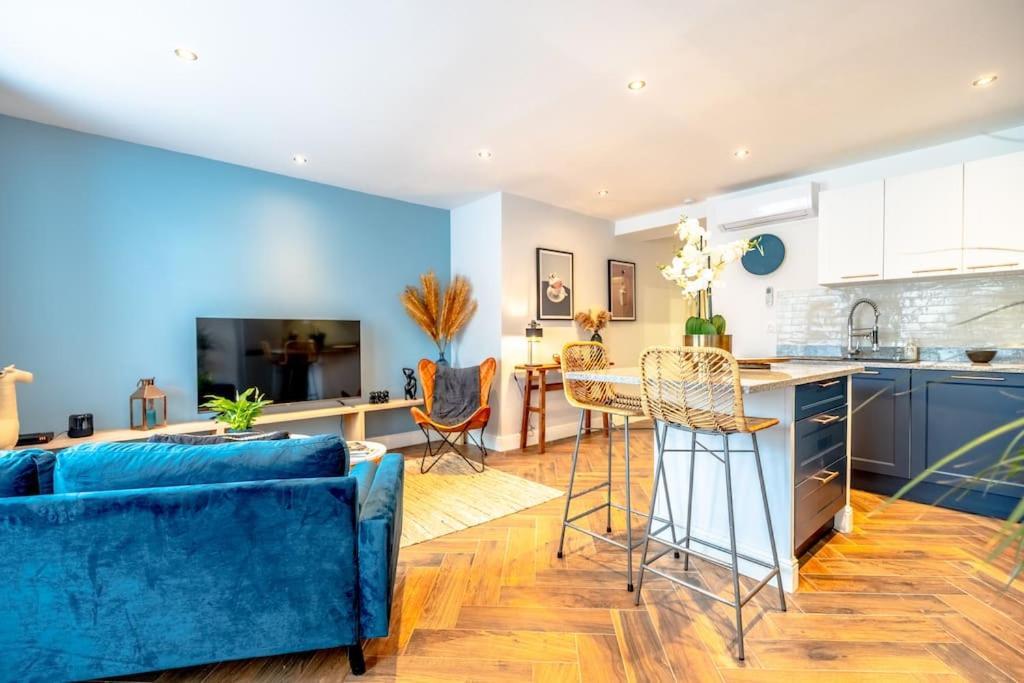 Superbe Appartement Neuf, Climatise Centre Village Le Plan-de-la-Tour Bagian luar foto