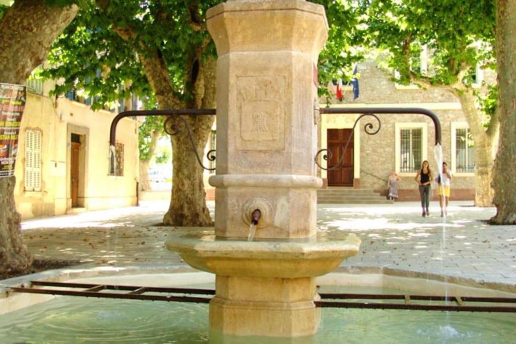 Superbe Appartement Neuf, Climatise Centre Village Le Plan-de-la-Tour Bagian luar foto